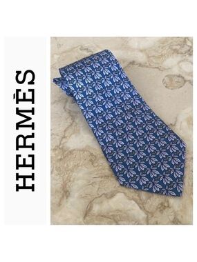 Hermes 100% Silk Owl Eyes Tie